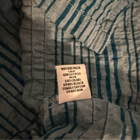 Habitat Blue Contrast Striped Asymmetric Crinkle Blouse - Picture 9 of 9